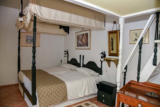 accommodation voreades big bedrooms
